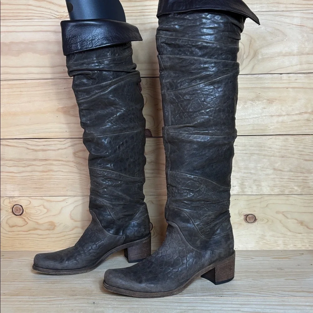 Vic Matie‎ Women's Tall knee high Leather Brown Boots